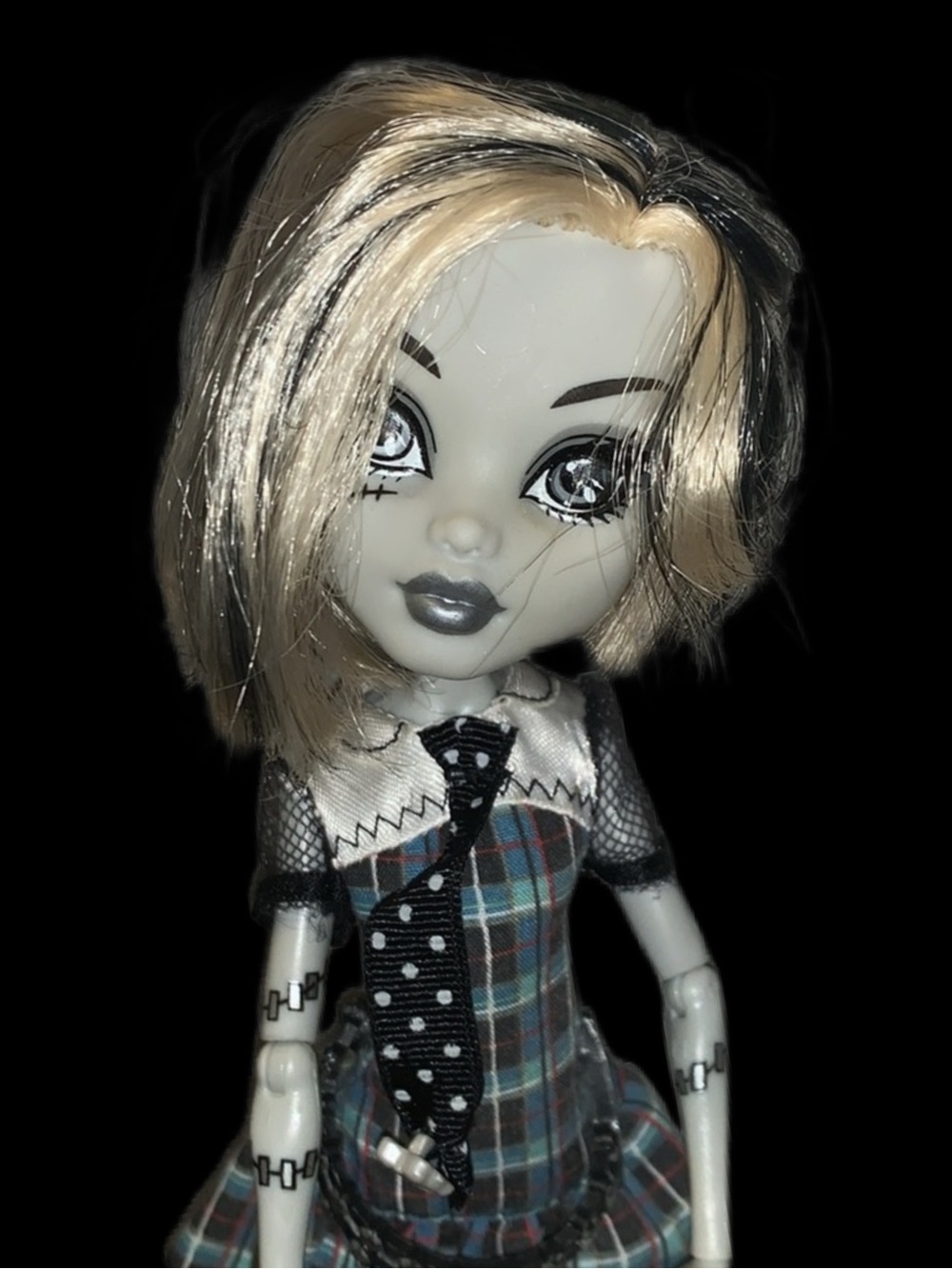 Rare Monster High Frankie Stien G1 2010 with makeover